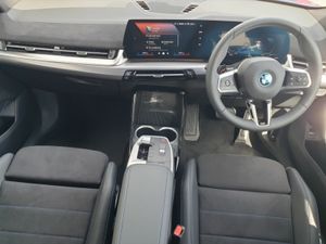 BMW iX2 * 456 Km Range * iX2 eDrive20 M Sport - Image 4