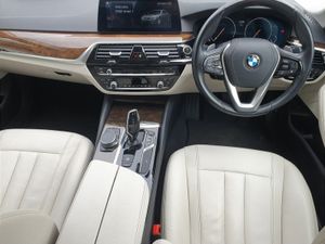 BMW 5-Series 520d SE Auto - Image 4