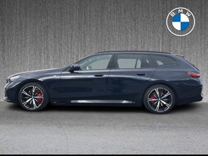 BMW i5 * 573 Km Range* i5 eDrive40 M Sport Pro Tou - Image 3