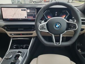 BMW 3-Series 330e M Sport Saloon - Image 4