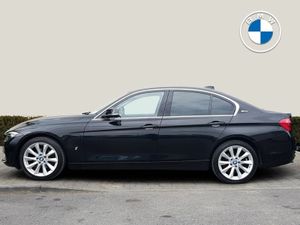 BMW 3-Series 330e Luxury - Image 3