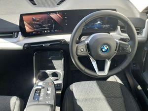 BMW iX1 * 466 Km Range * eDrive20 Sport - Image 4