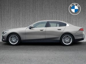 BMW i5 * 615 Km Range * eDrive40 Sport Edition - Image 3