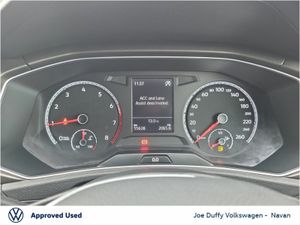 Volkswagen T-Roc DESIGN 1.0TSI 110HP - Image 3