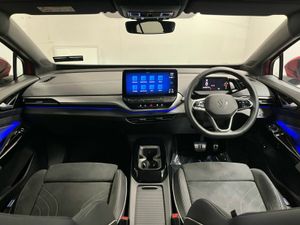 Volkswagen ID.5 Max 77kWh 204BHP - Panoramic Glass - Image 4