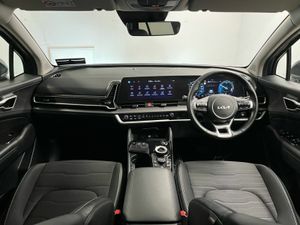 Kia Sportage K3 PHEV 4X4 Auto 248PS - Reversing Ca - Image 4