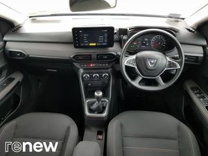 Dacia Jogger TCe 110 Extreme SE - Image 4