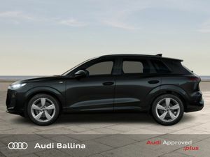 Audi Q3 Q3 S-LINE **BLACK EDITION** - Image 3