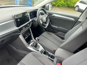 Volkswagen T-Roc EDITION 75 2.0TDI 116HP MANUAL - Image 3