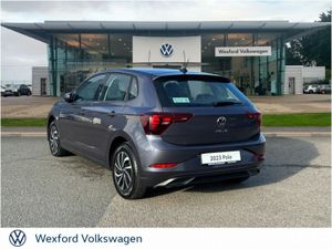 Volkswagen Polo LIFE 1.0 95HP MANUAL - Image 4