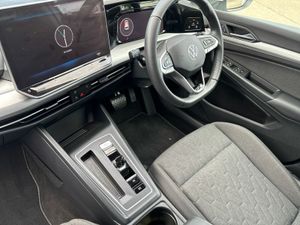 Volkswagen Golf EDITION 75 1.5TSI MHEV 116HP AUTO - Image 3