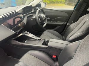 Peugeot 408 ALLURE 1.2 PURETECH 130HP AUTO - Image 3