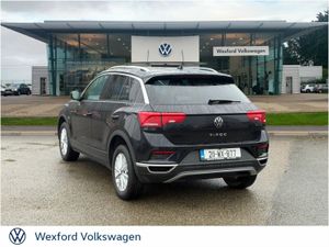 Volkswagen T-Roc DESIGN 2.0TDI 115HP MANUAL - Image 4