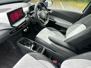 Volkswagen ID.3 LIFE DX 58kWh 204HP - Image 3
