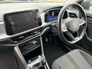 Volkswagen T-Roc SPECIAL EDITION 1.0TSI 116HP MANU - Image 3