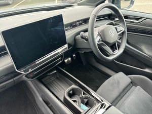 Volkswagen ID.7 PRO S PLUS 86kWh 286HP - Image 3