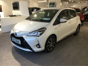 Toyota Yaris HYBRID SOL AUTOMATIC - Only 44,000 Km - Image 2