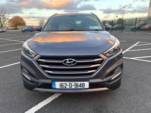 Hyundai Tucson 1.7 CRDI, EXECUTIVE MODEL, LOW MILE - Image 3