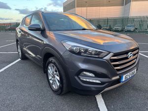 Hyundai Tucson 1.7 CRDI, EXECUTIVE MODEL, LOW MILE - Image 4