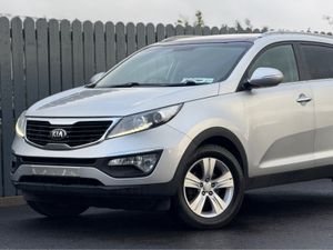 Kia Sportage 2013 Kia Sportage 1.7 Low Miles - Image 2