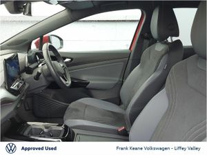 Volkswagen ID.4 77KWH LIFE DX 204BHP *REAR VIEW CA - Image 4