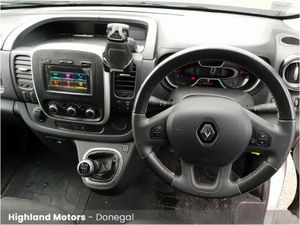 Renault Trafic TRAFIC LL30 ENERGY DCI 145 SPORT ED - Image 2