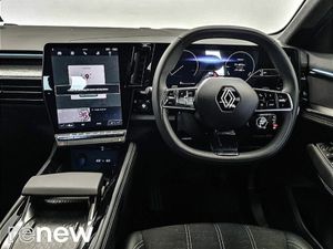 Renault Austral E-TECH Hybrid 200 techno. No Kms - Image 2