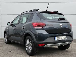 Dacia Sandero Stepway TCe 90 STEPWAY Comfort - Image 4