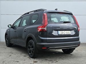 Dacia Jogger 1.0 L TCe 110 Extreme SE - Image 3