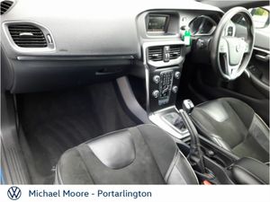 Volvo V40 D2 (120hp) R-Design - Image 4