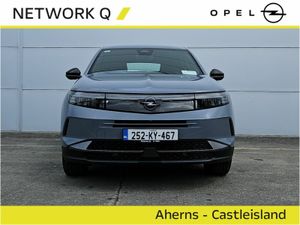 Opel Grandland Elegance PureTech 136 PS MHEV - Image 3