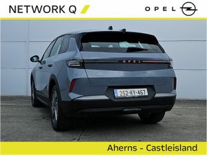 Opel Grandland Elegance PureTech 136 PS MHEV - Image 4