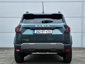 Dacia Duster HEV 140 Journey - Image 4