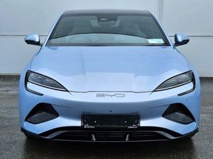 BYD SEAL EV Seal Design AWD - Image 3