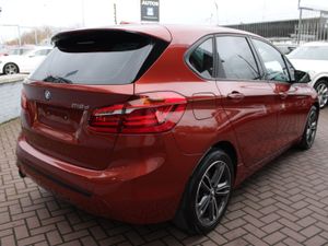 218D ACTIVE TOURER SPORT 5DR ESTATE AUTOMATIC // S - Image 4