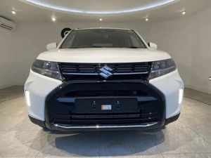 Suzuki Vitara 1.4 Boosterjet Mild Hybrid Motion 5 - Image 2
