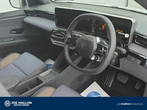 Renault 5 E-Tech Techno 52kwh - Image 4