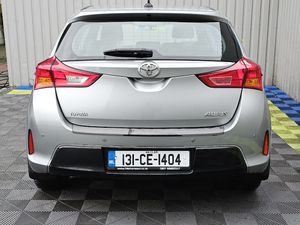 2013 Toyota Auris 1.4 D-4D 90 Aura - Image 4
