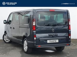 Renault Trafic Passenger 170 Extra Auto 9 Seater - Image 2