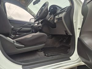 2017 MITSUBISHI L200 SINGLE CAB 2.4L 6 SPEED - Image 3