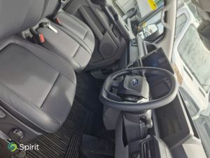 Ford Transit Custom 320 S TREND Electric-Upto 380k - Image 4