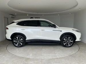 MG HS 1.5 T-gdi Phev Trophy 5dr Auto - Image 4