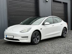 212 Tesla Model 3 Standard Plus - Image 3