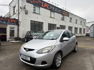 Madza 2 low mileage - Image 3
