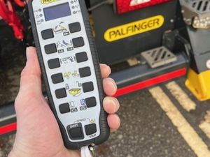 Scania G410 Slip Loader - Image 3