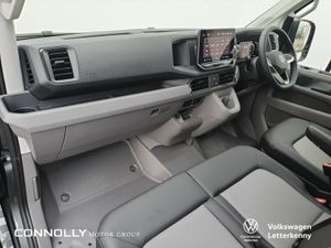 Volkswagen Crafter CR35 Panel van Highline MWB 177 - Image 3