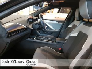 Opel Astra Elegance 1.5 Turbo D 130PS 8 Speed Auto - Image 4