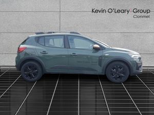Dacia Sandero Stepway TCe 90 STEPWAY Extreme - Image 4