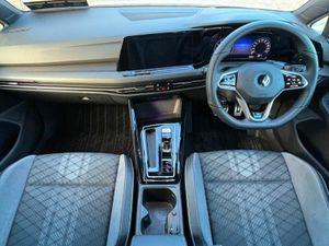 Volkswagen Golf R-LINE MK8 1.5 MHEV AUTO - Image 2