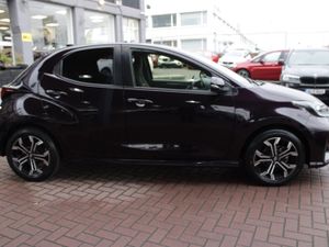 SELF CHARGING HYBRID SOL 5DR HATCHBACK  // 1 OWNER - Image 3